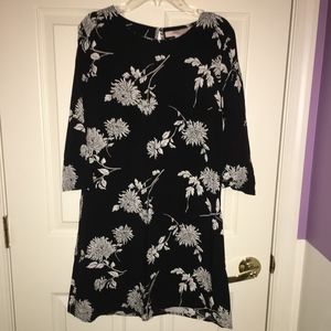 BLACK FLORAL DRESS